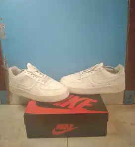 Jual cepat murah sepatu nike air force louis vuitton langka original