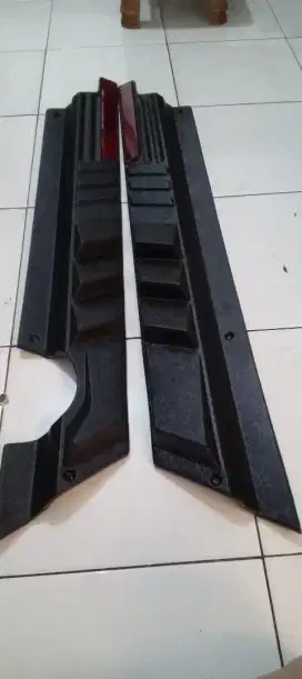 Cover samping body suzuki carry tayo