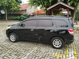 Chevrolet Spin 2013 Bensin