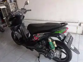 Di jual cepat Honda Beat Karbu thn 20I0,lengkap