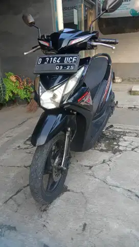 Honda beat esp Thn. 2015 mulus