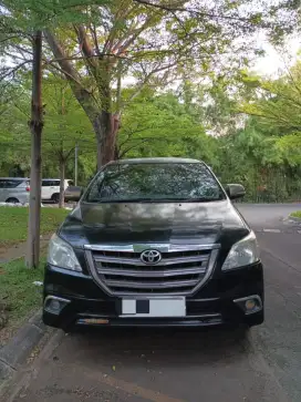 Grand Innova 2013 E A/T