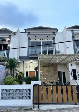 Murah dijual rumah mewah 2 lantai BP4 pudak payung dekat BPK RI