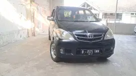 AVANZA 2010 G MATIC VVTI