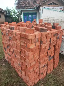Batu bata merah press