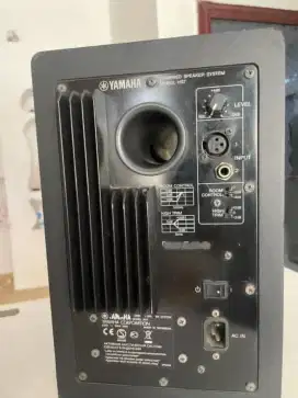 speaker yamaha HS7 sepasang