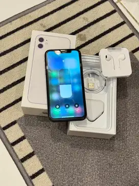 Dijual Iphone 11 Black 64GB Lengkap Terdaftar