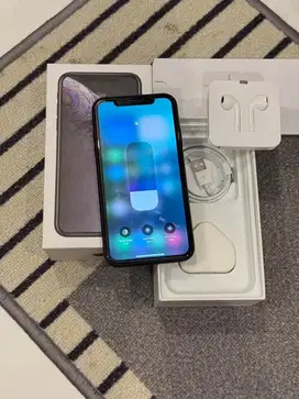 Dijual Iphone Xr Black 128GB Lengkap Terdaftar