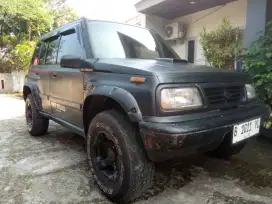 Suzuki escudo 94 jlx ( siap pake ) pajak on
