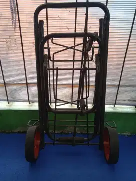 Troli multi fungsi