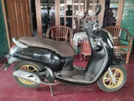 Scoopy Prestige 2021