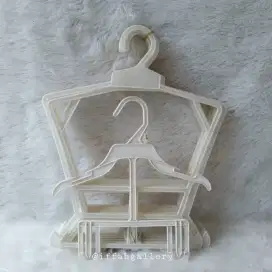 Hanger/Gantungan Baju Setelan Anak Normal Siap Pakai