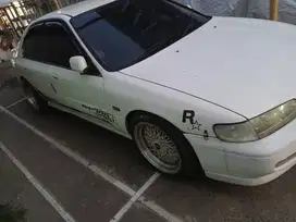 JUAL CEPAT MOBIL HONDA ACCORD MATIC TAHUN 1995