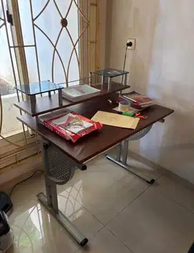 Meja Komputer Murah