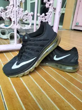 Sepatu Nike Airmax uk.43 original second