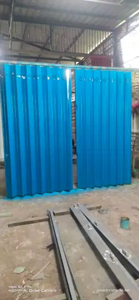 pintu harmonika