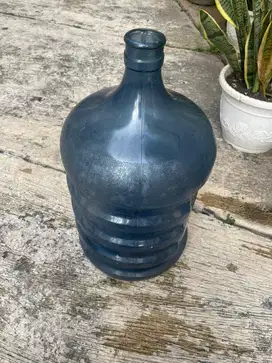Galon Aqua kosong