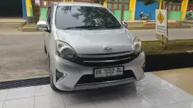 TOYOTA AGYA 1.0 G MT