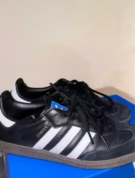 Adidas Samba Black OG sz 39 1/3 (Original)