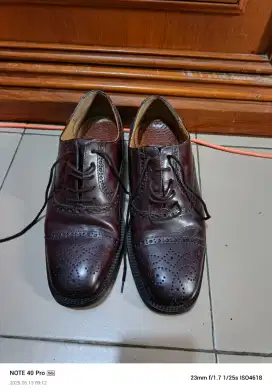 Sepatu kulit asli Vero cuoio
