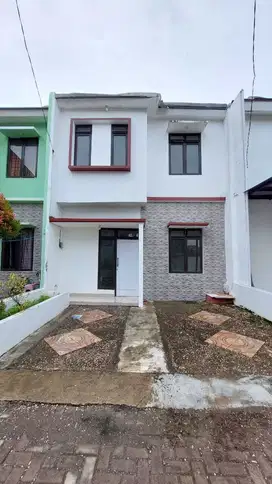 Dijual Rumah 2 Lantai di Cikaret Cibinong Kab Bogor