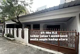 Dijual rumah di tanjung duren jakarta barat