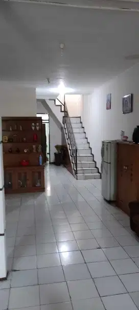 Dijual cepat Ruko di Taman Kopo Indah 2