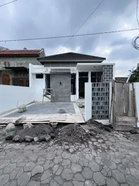 Dijual Rumah Luas Minimalis Dekat UII Jl. Kaliurang Yogyakarta