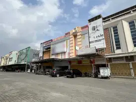Ruko Gandeng 2  Komplek Grand Cemara Asri