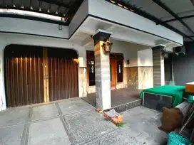 Rumah Luas Strategis Belakang Superindo Kartasura