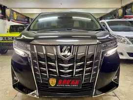 Toyota Alphard premium 2.5 G at ATPM 2022 Good Condition Like New