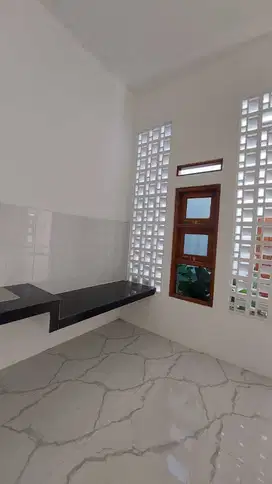 rumah pesan bangun daerah luwes gentan ke timur