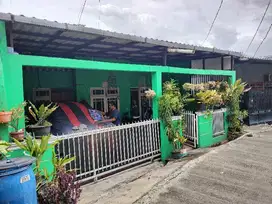 Rumah sederhana di Meruya Selatan lokasi strategis