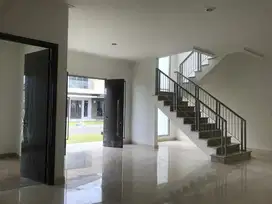 Dijual rumah cantik cluster Piano di Pantai Indah Kapuk