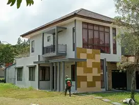 disewakan rumah luas di sentul siap huni