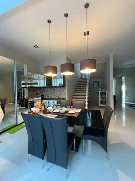 Dian Istana Surabaya Barat Full Furnish
