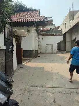 Dijual Tanah Dalam Lingkungan Strategis di Kemang Timur Dalam Jaksel