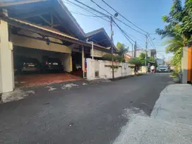 Rumah Tebet Barat jalan dua mobil for sale best Price