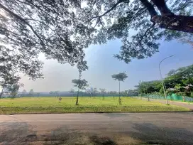 Bisa Kpt Kavling Hoek Premium Danau Biru di Alam Sutera