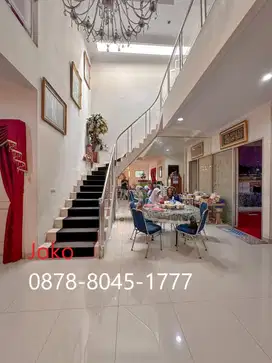 Rumah Mewah Bonus 19 Kamar Kosan Penuh di Kemanggisan, Jakarta barat