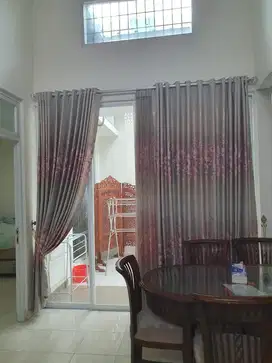 Rumah istimewa dalam cluster