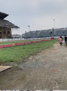 masuk kontainer Tanah 4800 meter disewakan di jalan Ry panongan