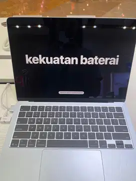 Macbook Air M3 16/256 NEW