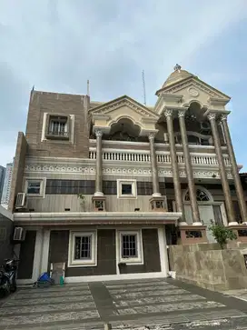 Di Jual  Rumah Gold Coast Pik Jakarta utara