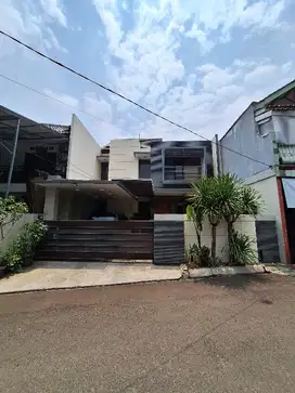 Dijual rumah minimalis harga ekonomis at Lebak Bulus Jaksel