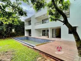 RUMAH CANTIK FULL RENOVATION DENGAN DESIGN AMERICAN CLASSIC