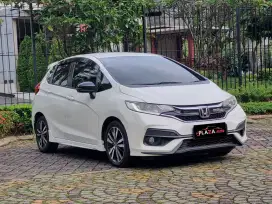 Honda Jazz 2018
RS 1.5 Automatic Dp 2 juta saja