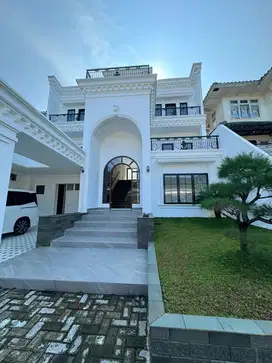 RUMAH MEWAH HARGA TERJANGKAU DI SENTUL CITY.