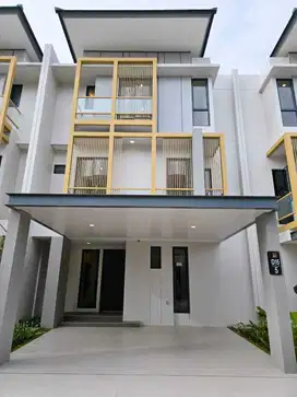 Rumah Baru Rapi Belum Pernah Huni di BSD