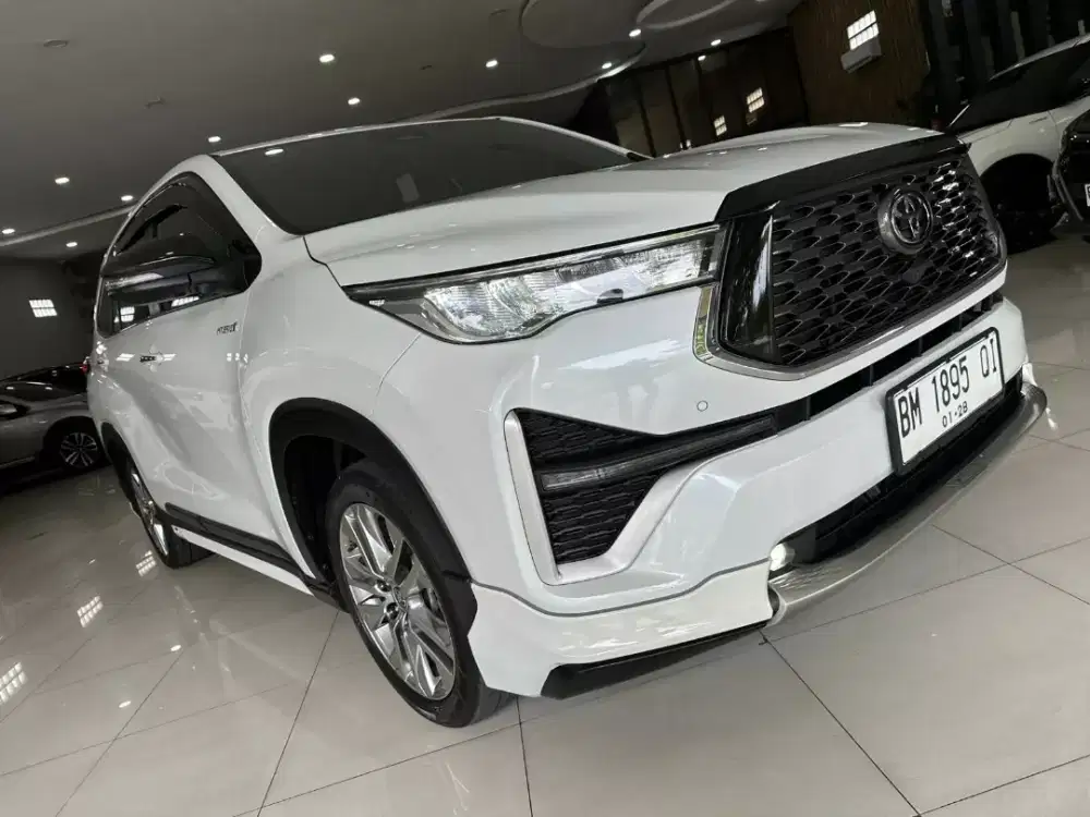 Innova Zenix Q Hybrid Tss Modelista Matic 2022